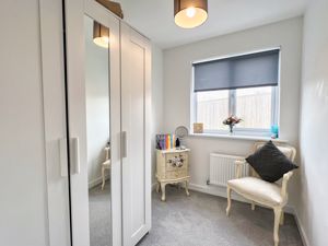 Photo 18- click for photo gallery